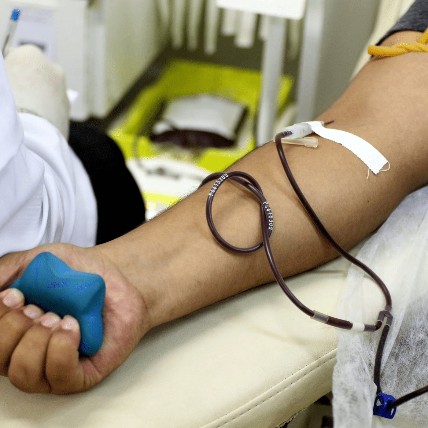 Hemoba amplia coleta de sangue com hemóvel e posto temporário em Salvador